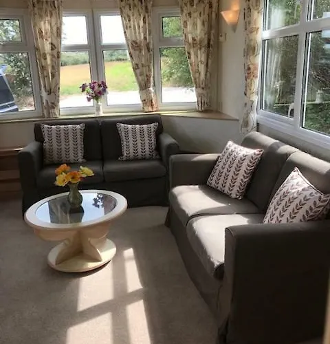 Countryside Views From A Luxury Mobile Home Near Perranporth